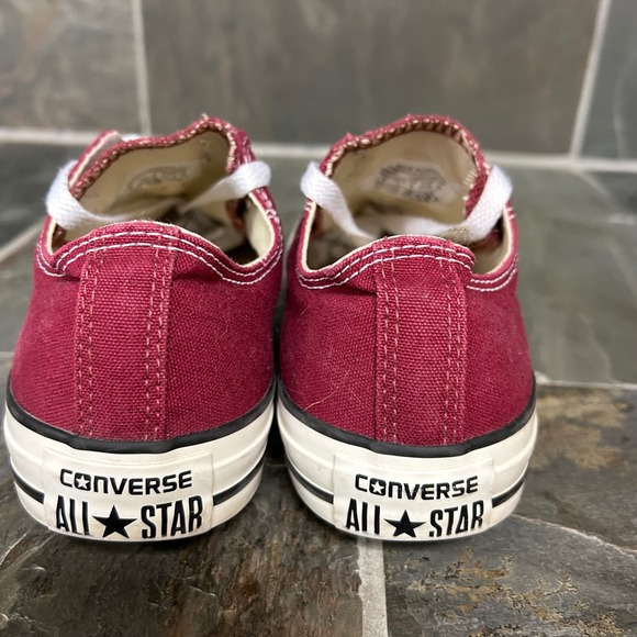 Converse Chuck Taylor All Star Low Top Canvas Sneakers Shoes Mens 5 Womens 7 - Picture 3 of 6